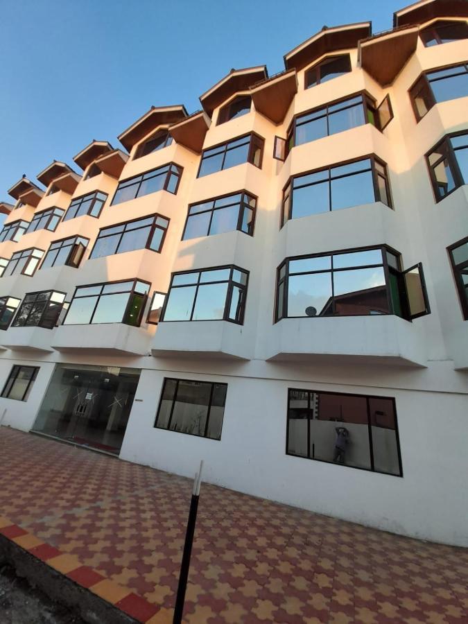 Hotel Zoon Dabb Srinagar Airport Kashmir ภายนอก รูปภาพ