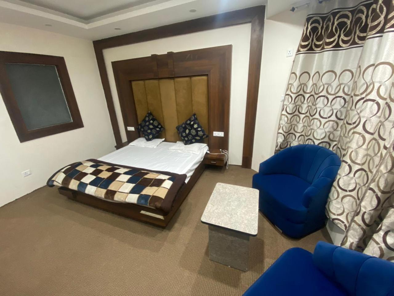 Hotel Zoon Dabb Srinagar Airport Kashmir ภายนอก รูปภาพ