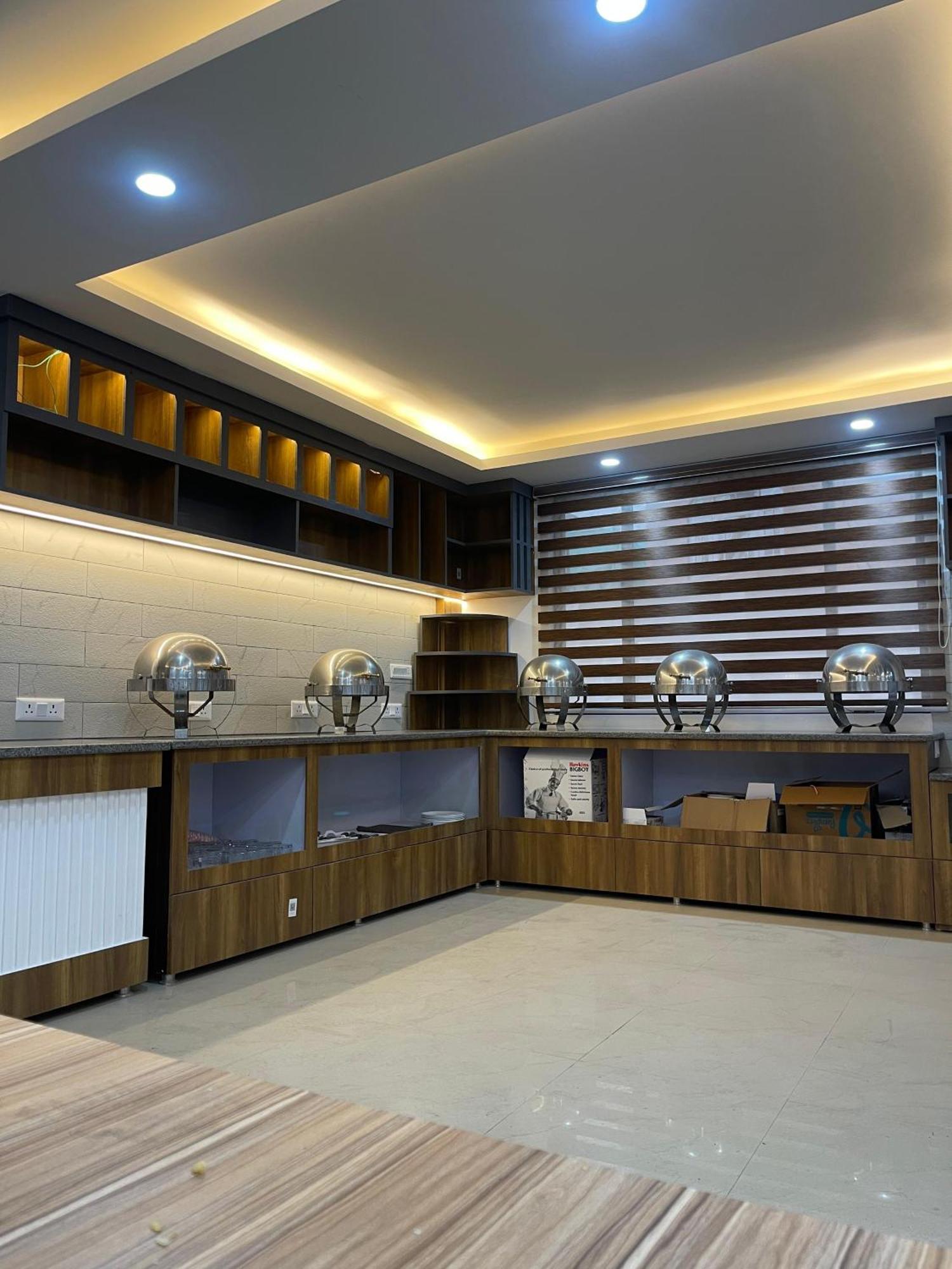 Hotel Zoon Dabb Srinagar Airport Kashmir ภายนอก รูปภาพ