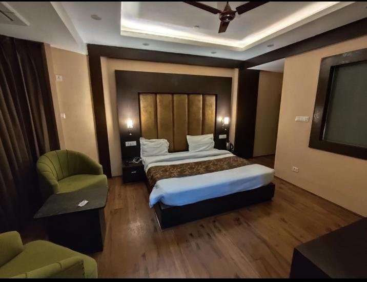 Hotel Zoon Dabb Srinagar Airport Kashmir ภายนอก รูปภาพ